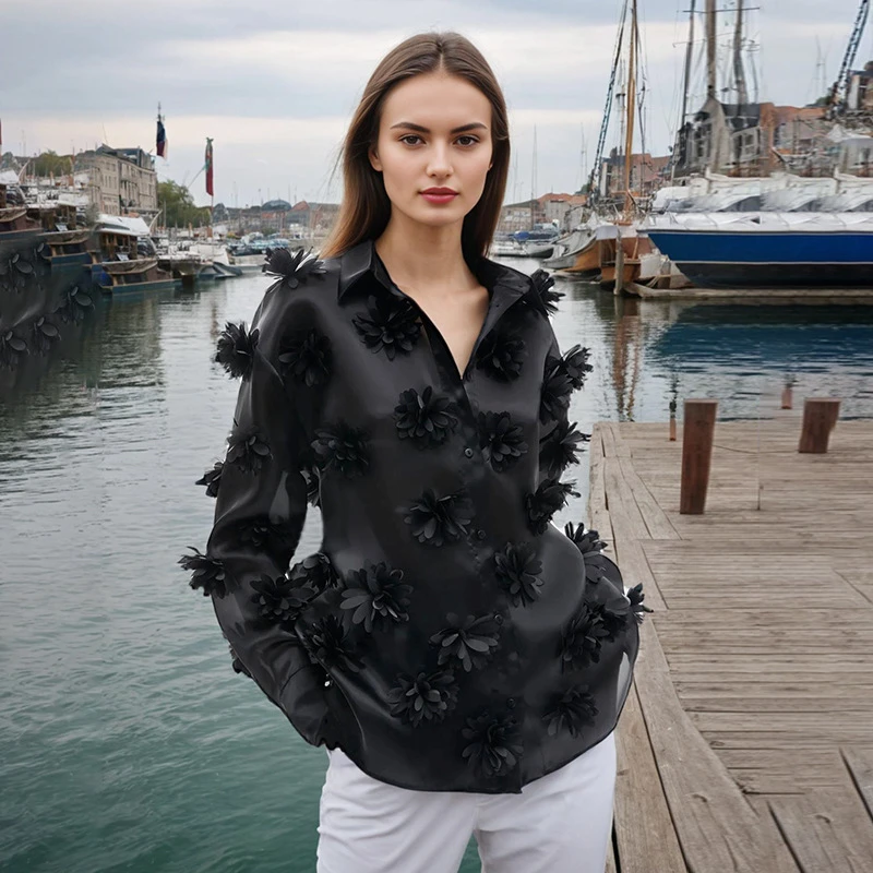 Autumn New Fashion Casual Style Polo Neck Shirt Solid Color Three Dimensional Flower Splicing Design Sense Long Sleeved Women's
Autumn New Fashion Casual Style Polo Neck Shirt Solid Color Three Dimensional Flower Splicing Design Sense Long Sleeved Women's