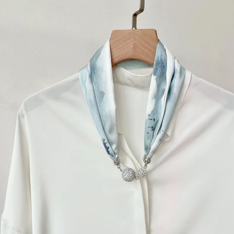 New Convenient Magnetic Button Silk Scarf Necklace Silk Scarves Designer Foulard Women Silk Square Scarf Wrist Scarf Hair Band
New Convenient Magnetic Button Silk Scarf Necklace Silk Scarves Designer Foulard Women Silk Square Scarf Wrist Scarf Hair Band