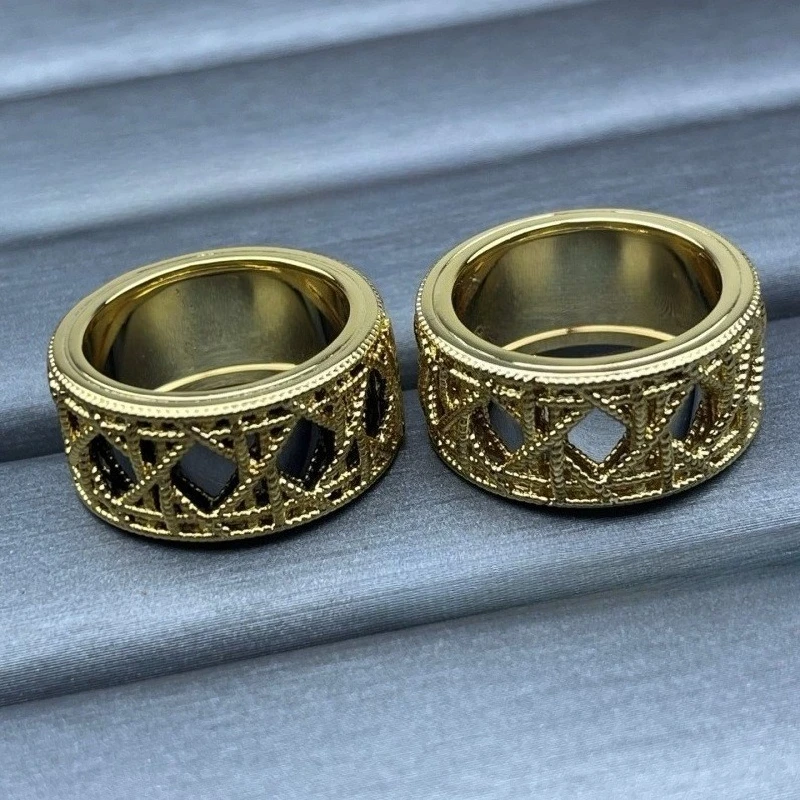 2026 twist rhombus bracelet color separation ring women's mesh high-end jewelry hot-selling
2026 twist rhombus bracelet color separation ring women's mesh high-end jewelry hot-selling