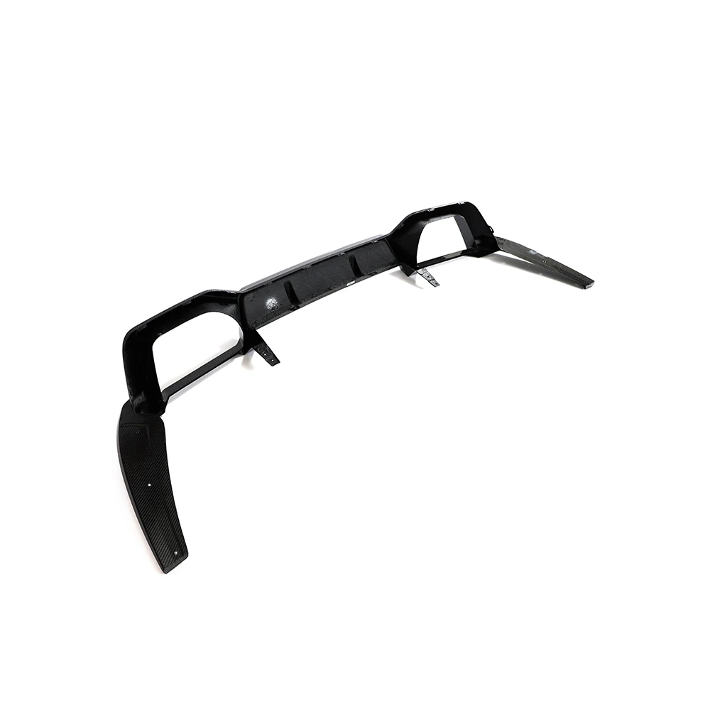 Высококачественный задний диффузор из углеродного волокна для BMW X4 m F98 2019-2021 
Высококачественный задний диффузор из углеродного волокна для BMW X4 m F98 2019-2021