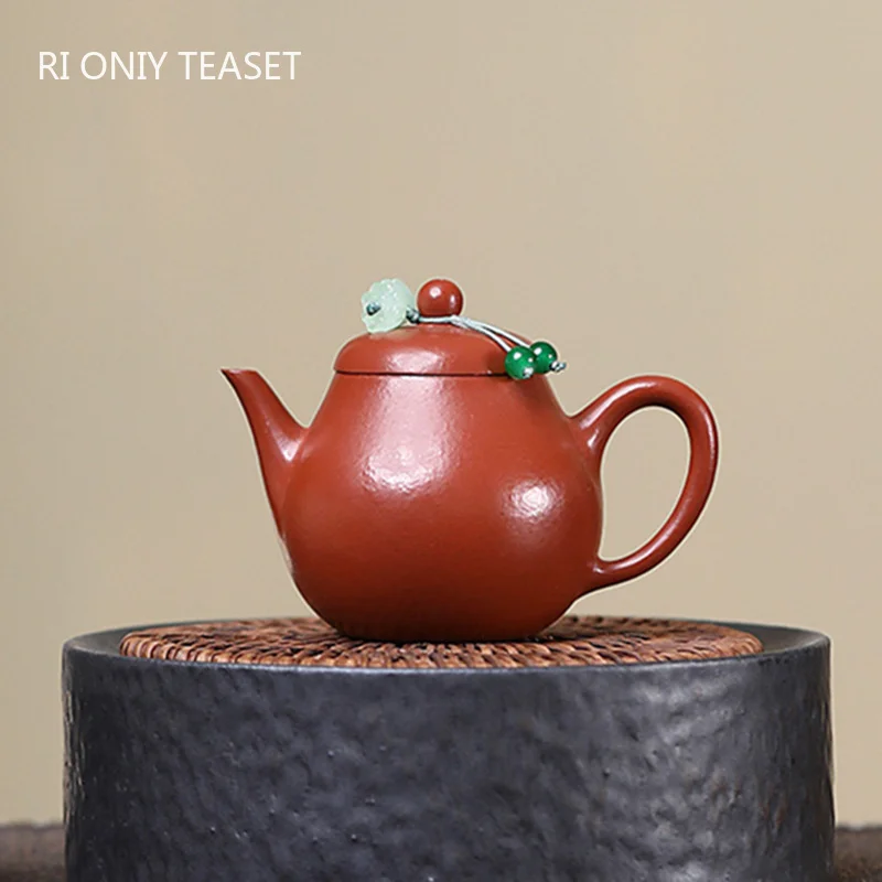 90ml Chinese Yixing Small Capacity Purple Clay Teapots Famous Handmade Tea Pot Beauty Tea Infuser Kettle Teaware Zisha Tea Set
90ml Chinese Yixing Small Capacity Purple Clay Teapots Famous Handmade Tea Pot Beauty Tea Infuser Kettle Teaware Zisha Tea Set