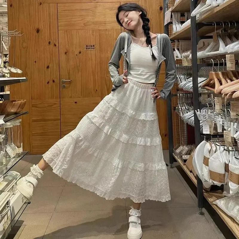 Chic White Hollow Out Long Cake Skirt Fashion Korean Spring Summer High Waist Sweet A-Line Midi Skirt Casual Culottes for Women
Chic White Hollow Out Long Cake Skirt Fashion Korean Spring Summer High Waist Sweet A-Line Midi Skirt Casual Culottes for Women