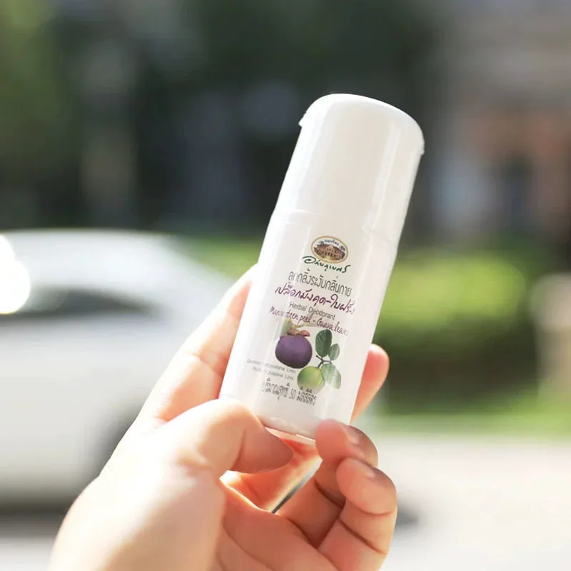 Thái Lan chống mồ hôi Roll-On nách chống mồ hôi sảng khoái hương thơm lâu dài
Thái Lan chống mồ hôi Roll-On nách chống mồ hôi sảng khoái hương thơm lâu dài