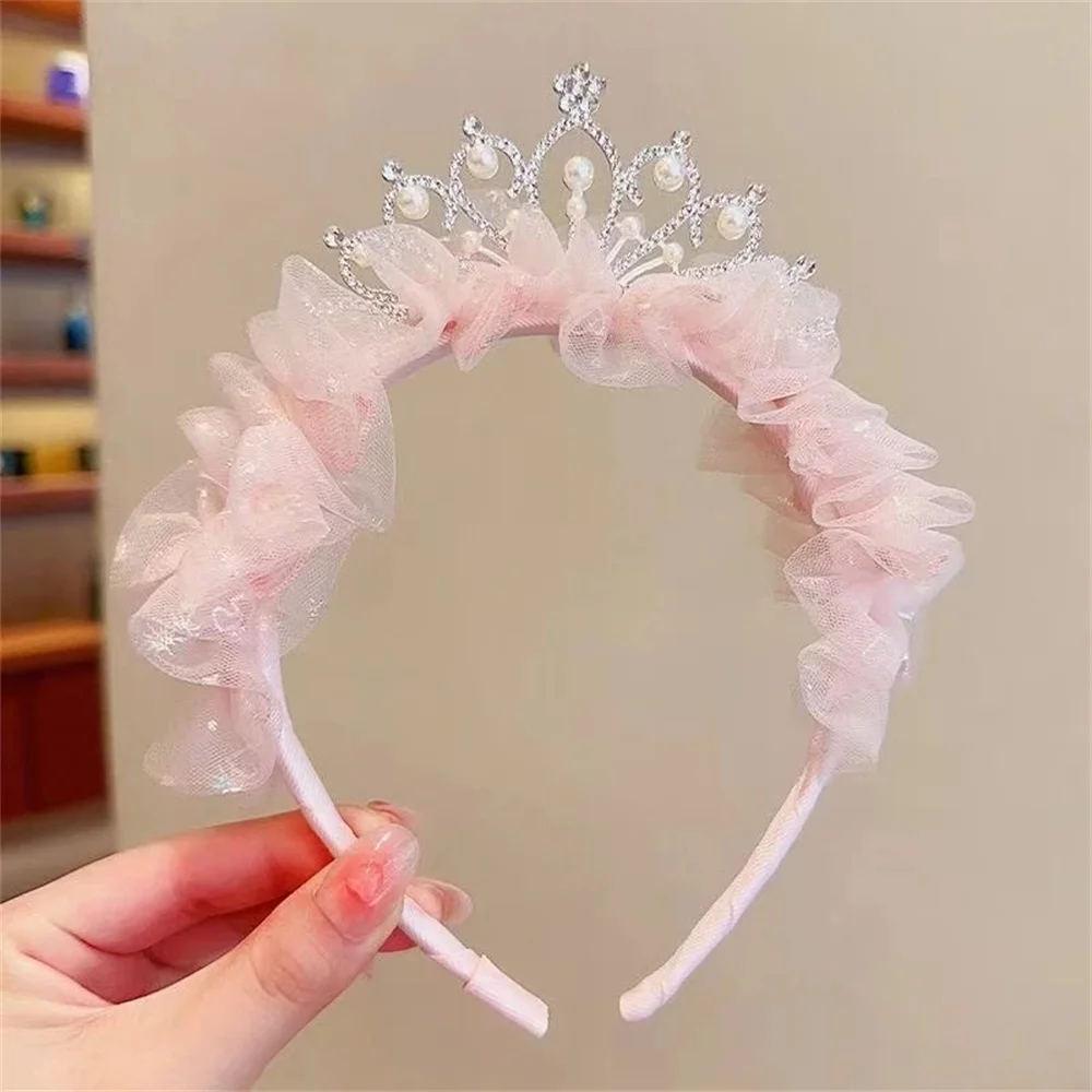 1 Piece Sweet Princess Headband for Girl Mesh Pearl Crown Hair Hoop for Children Birthday Party Headwear Kids Hair Accessories
1 Piece Sweet Princess Headband for Girl Mesh Pearl Crown Hair Hoop for Children Birthday Party Headwear Kids Hair Accessories