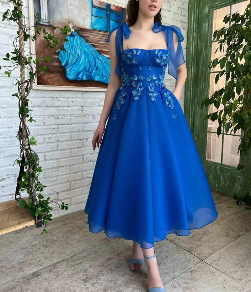 15174# Custom Elegant Butterfly Lace Klein Blue A-line Spaghetti Straps Prom Evening Dress Gown Party Dress For Plus Size Women
15174# Custom Elegant Butterfly Lace Klein Blue A-line Spaghetti Straps Prom Evening Dress Gown Party Dress For Plus Size Women