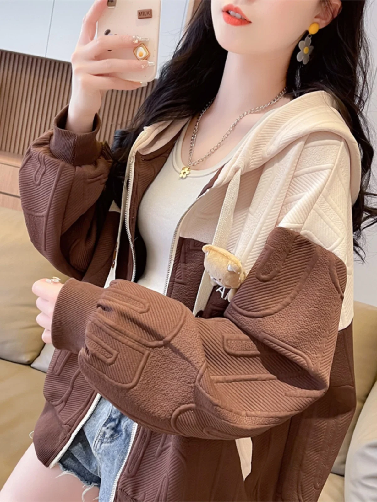 Бейсбольные куртки японские женские весенние хип-хоп Kpop модные легкие вельветовые экипажи с этническим принтом унисекс рабочая одежда для бойфренда
Бейсбольные куртки японские женские весенние хип-хоп Kpop модные легкие вельветовые экипажи с этническим принтом унисекс рабочая одежда для бойфренда