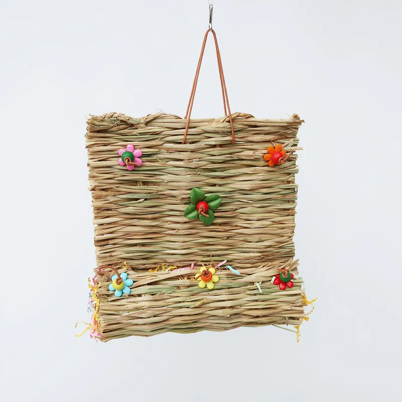 Parrot Toys Toy Bird Small and Medium Size Parrot Straw Toy Scraps of Paper Bite Toy Straw Swing
Parrot Toys Toy Bird Small and Medium Size Parrot Straw Toy Scraps of Paper Bite Toy Straw Swing