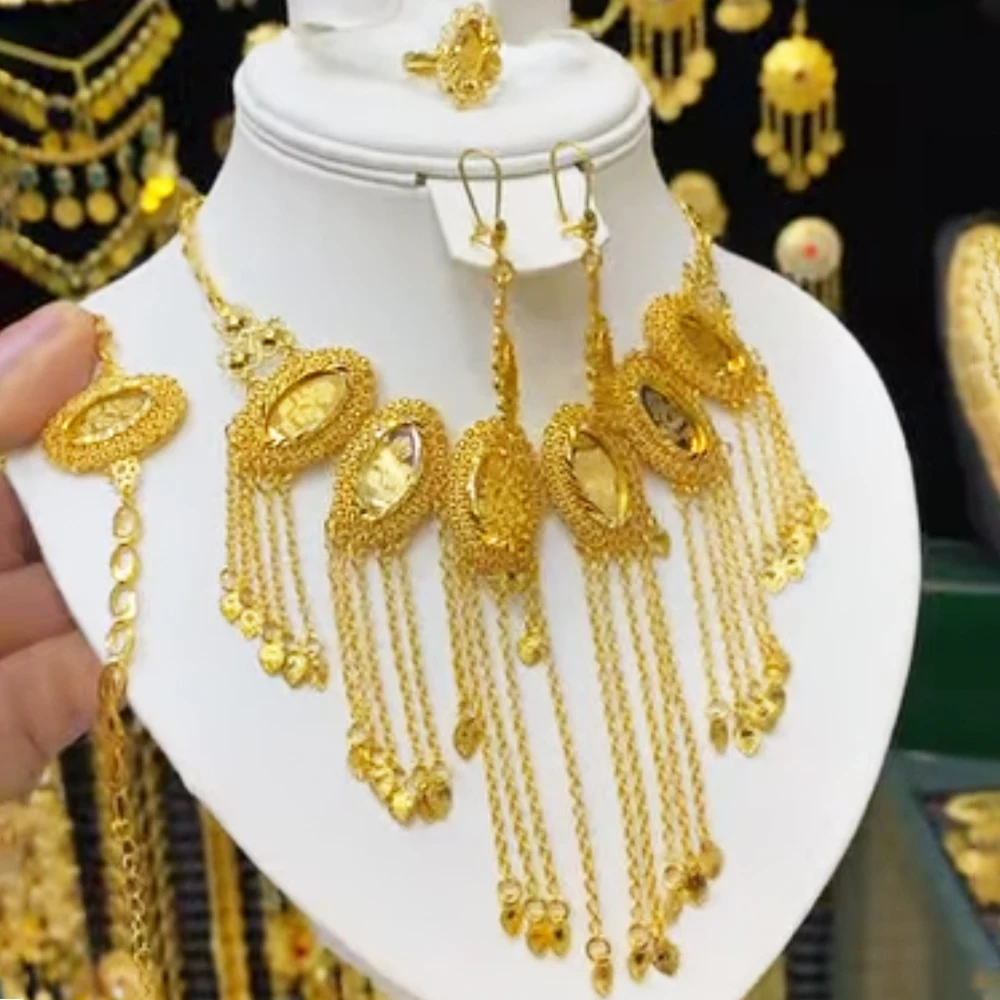 Trend Women Tassel Drop Earring Necklace Bracelet Ring 4Pcs Set New Design Jewelry Luxury Gold Color Jewelry Set Party Gift
Trend Women Tassel Drop Earring Necklace Bracelet Ring 4Pcs Set New Design Jewelry Luxury Gold Color Jewelry Set Party Gift