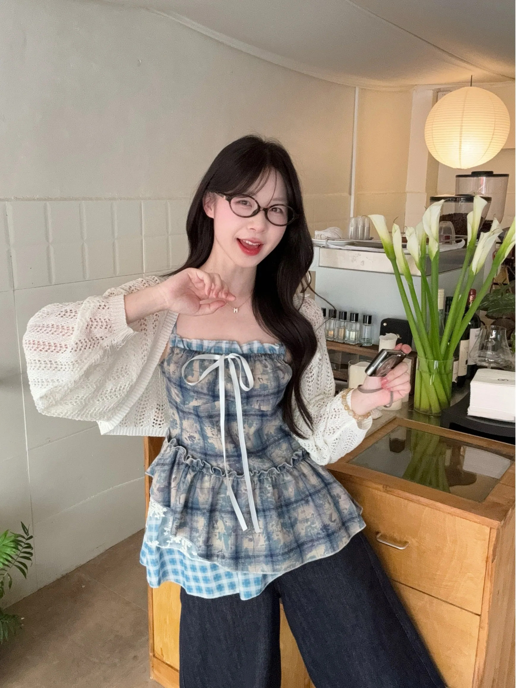 plus Size Women's Vintage Patchwork Plaid Strap Vest Thin Summer New Style High Waist Korean Style Long Sleeve Shirt
plus Size Women's Vintage Patchwork Plaid Strap Vest Thin Summer New Style High Waist Korean Style Long Sleeve Shirt