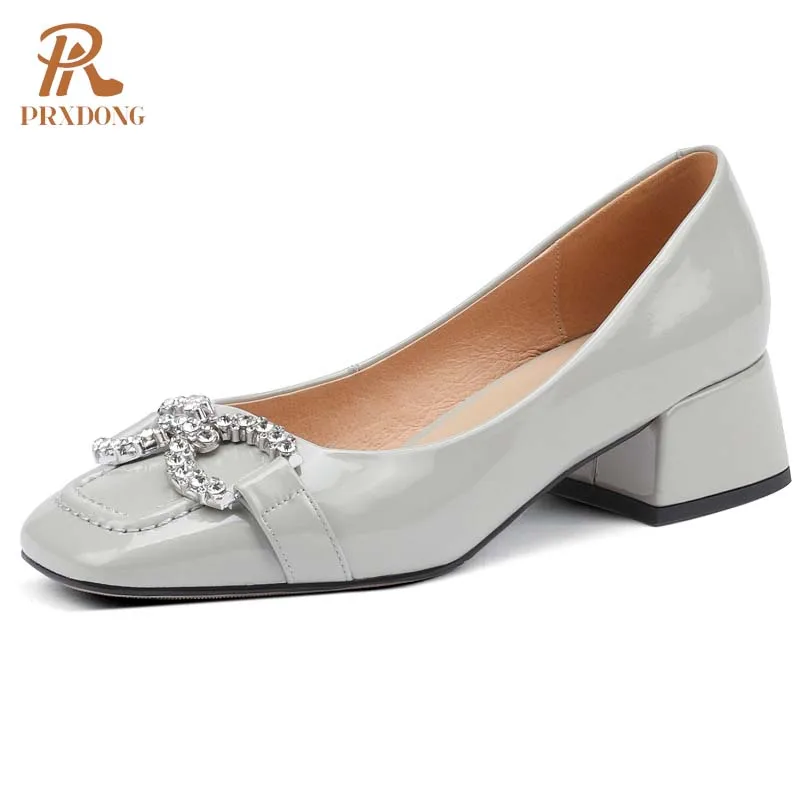 PRXDONG 2025 New Classics Genuine Leather Shoes Woman Pumps Med Square Heel Black Blue Dress Office Lady Shoes Big Size 34-42
PRXDONG 2025 New Classics Genuine Leather Shoes Woman Pumps Med Square Heel Black Blue Dress Office Lady Shoes Big Size 34-42