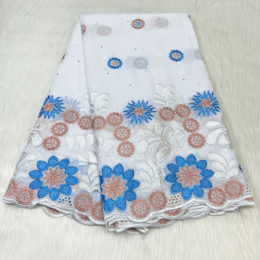 Lightweight And Breathable Cotton Embroidery Lace Fabric 5Yards/Pc A Few Hollow out Design On edge As Ornament For Sewing 02C26
Lightweight And Breathable Cotton Embroidery Lace Fabric 5Yards/Pc A Few Hollow out Design On edge As Ornament For Sewing 02C26
