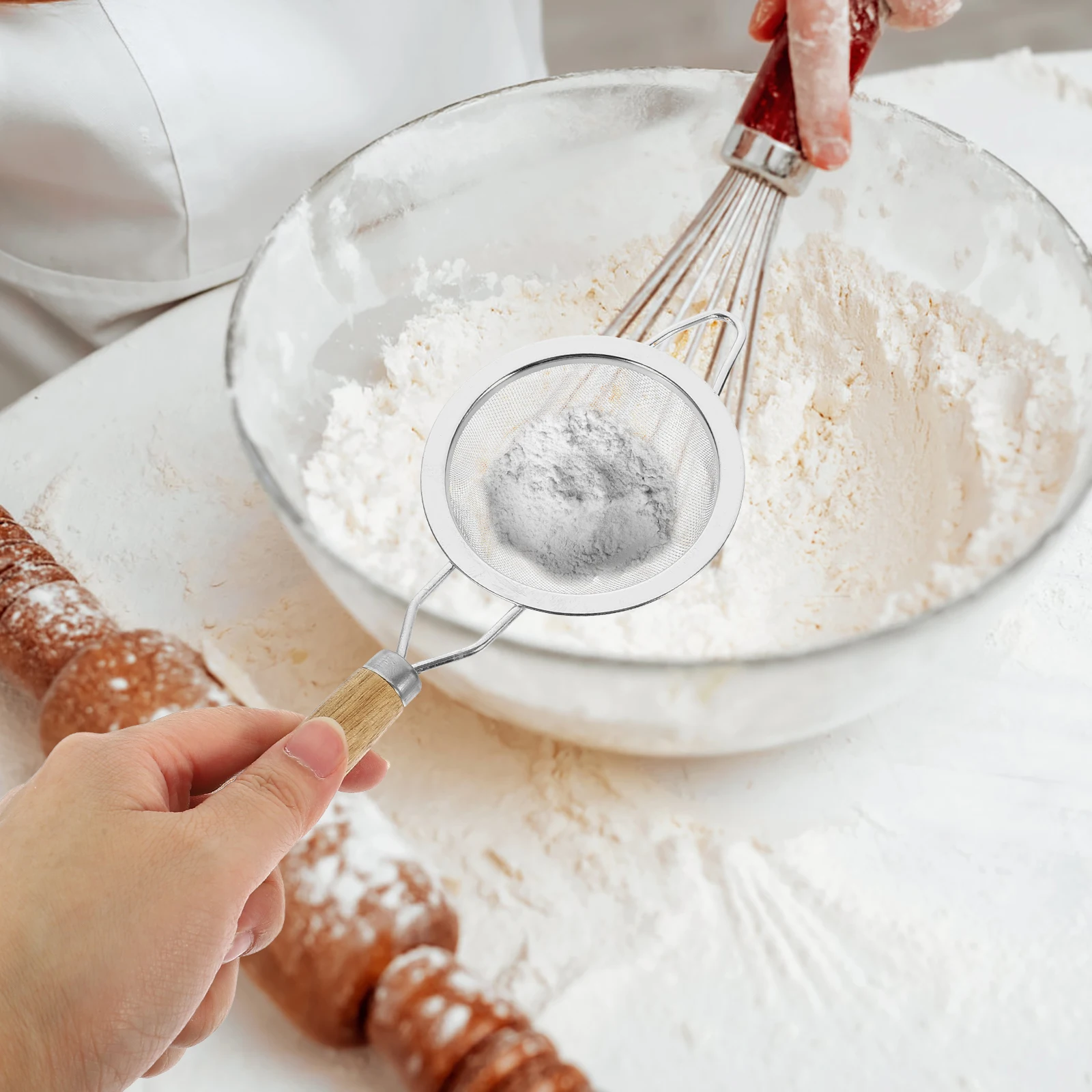 Flour Sieving Tool Stainless Steel Baking Sieve Round Strainer Kitchen Supplies Nonslip Handle Portable Design Flour Mesh Sifter
Flour Sieving Tool Stainless Steel Baking Sieve Round Strainer Kitchen Supplies Nonslip Handle Portable Design Flour Mesh Sifter