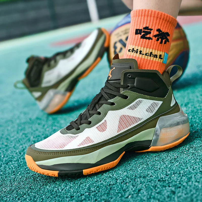 Fashion Running Shoes Men Sneakers Tenis Luxury Shoes Couple's Super Light Breathable Shoes Sports Blade Cushioning Jogging
Fashion Running Shoes Men Sneakers Tenis Luxury Shoes Couple's Super Light Breathable Shoes Sports Blade Cushioning Jogging