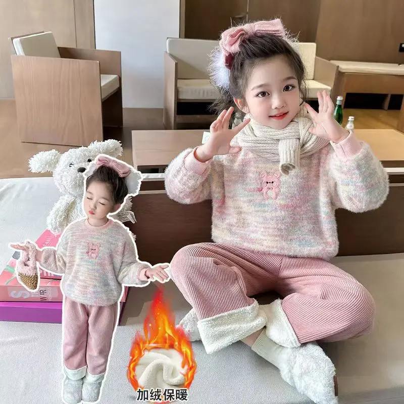 Girl's Sweet Set Autumn Winter Plus Velvet Thickened Suit New Children's Cartoon Sweater + Pants 2 Piece Baby Fashion Outfit
Girl's Sweet Set Autumn Winter Plus Velvet Thickened Suit New Children's Cartoon Sweater + Pants 2 Piece Baby Fashion Outfit