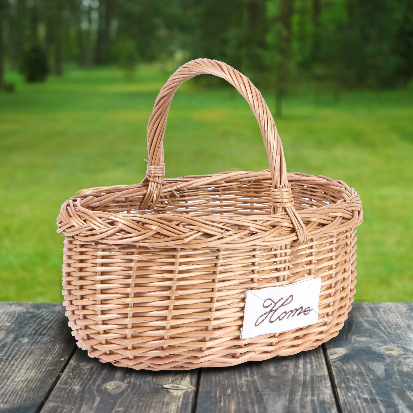 1Pcs Willow Weaving Picnic Basket Portable Brown Natural Storage Holder Multifunctional Fruit Vegetable Flower Tote Outdoor Home 
1Pcs Willow Weaving Picnic Basket Portable Brown Natural Storage Holder Multifunctional Fruit Vegetable Flower Tote Outdoor Home