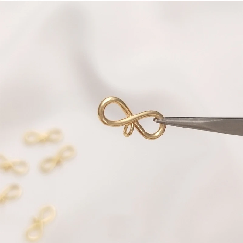 14K Gold Plated Tiny infinite NO. 8 Connector Charm With Loop For Bracelet Necklace Jewelry Making Supplies 13x5mm
14K Gold Plated Tiny infinite NO. 8 Connector Charm With Loop For Bracelet Necklace Jewelry Making Supplies 13x5mm