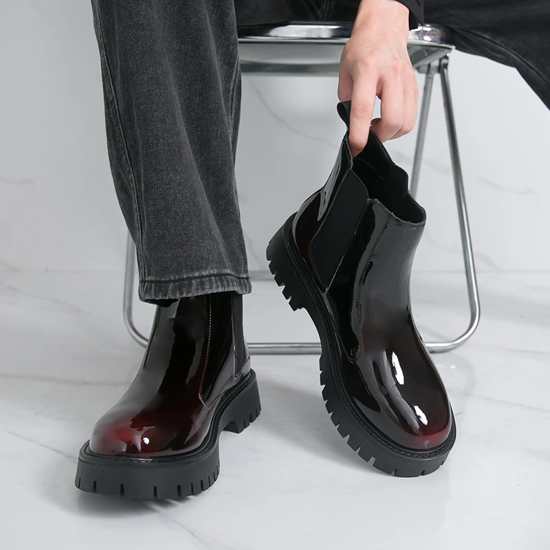 Fashionable Patent Leather Mens Autumn New Comfortable Fit High Top Boots High-quality Thick Soled Non Slip Casual Leather Boots
Fashionable Patent Leather Mens Autumn New Comfortable Fit High Top Boots High-quality Thick Soled Non Slip Casual Leather Boots