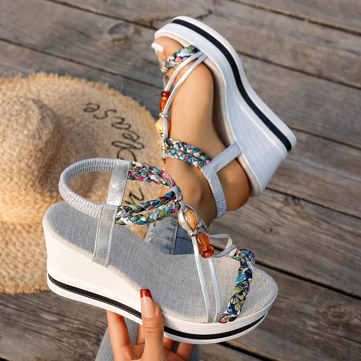 Ethnic Style Woven Beaded Wedges Sandals Women Summer New Bohemian Women Shoes Holiday Style Height-Increasing Roman Sandals
Ethnic Style Woven Beaded Wedges Sandals Women Summer New Bohemian Women Shoes Holiday Style Height-Increasing Roman Sandals