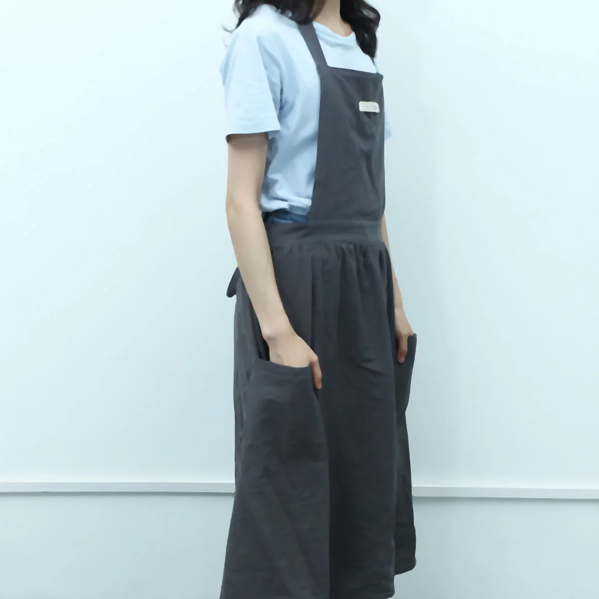 Korean Style Premium Cotton Apron For Women Pleated Skirt Dress With Pockets Home Kitchen Bar Studio Use Comfortable
Korean Style Premium Cotton Apron For Women Pleated Skirt Dress With Pockets Home Kitchen Bar Studio Use Comfortable