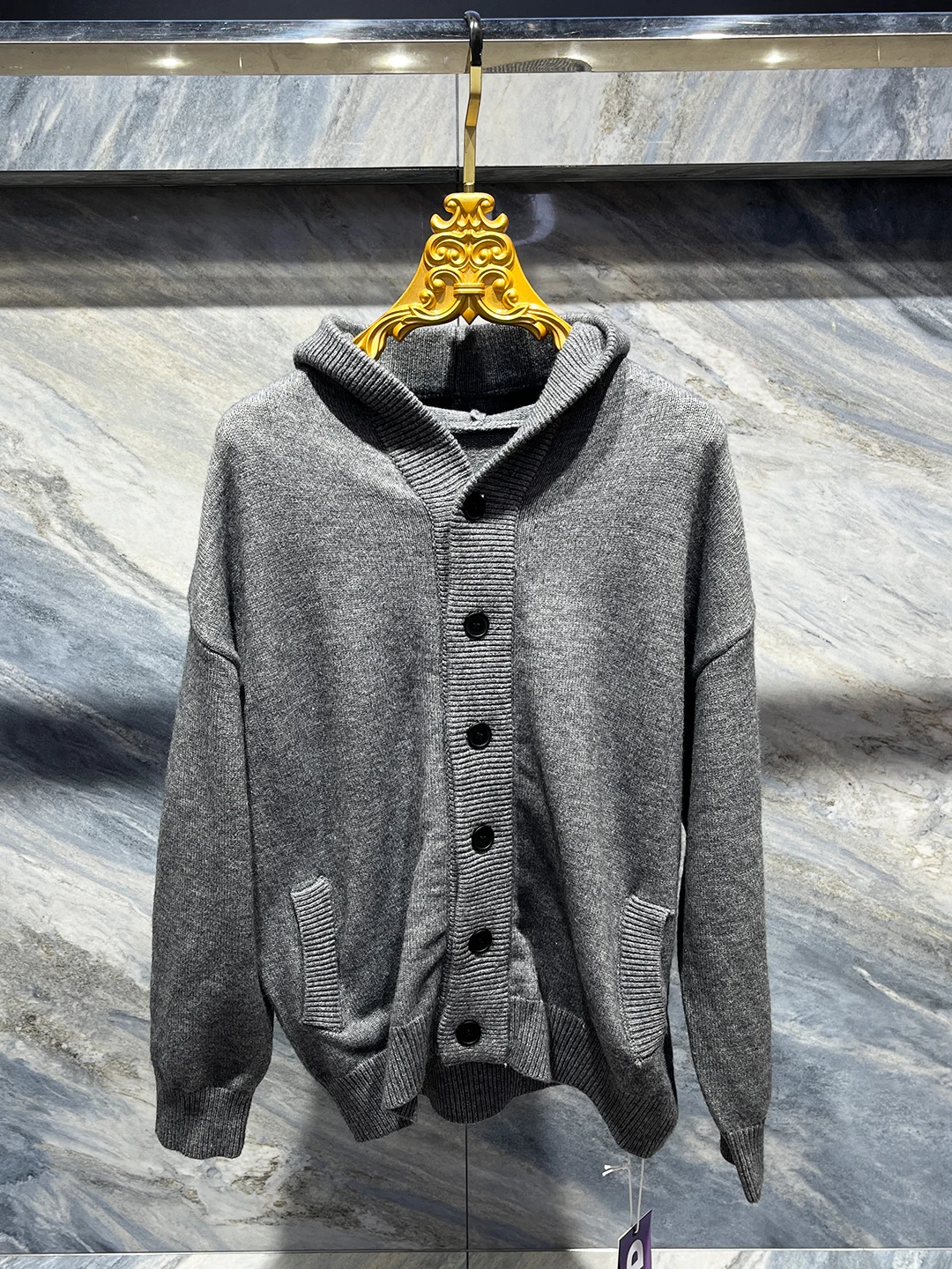 2025 New Autumn Winter Men's Loose Fit Hoodie Knitwear Casual Versatile High End Simple Sle Long Sve V Ne Sweatirt
2025 New Autumn Winter Men's Loose Fit Hoodie Knitwear Casual Versatile High End Simple Sle Long Sve V Ne Sweatirt