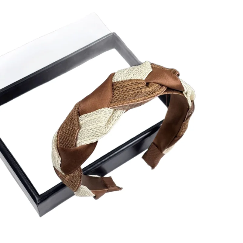 Двухцветная плетеная повязка на голову для женщин, винтажная элегантная заколка для волос, ручной работы, аксессуар для прически
Двухцветная плетеная повязка на голову для женщин, винтажная элегантная заколка для волос, ручной работы, аксессуар для прически