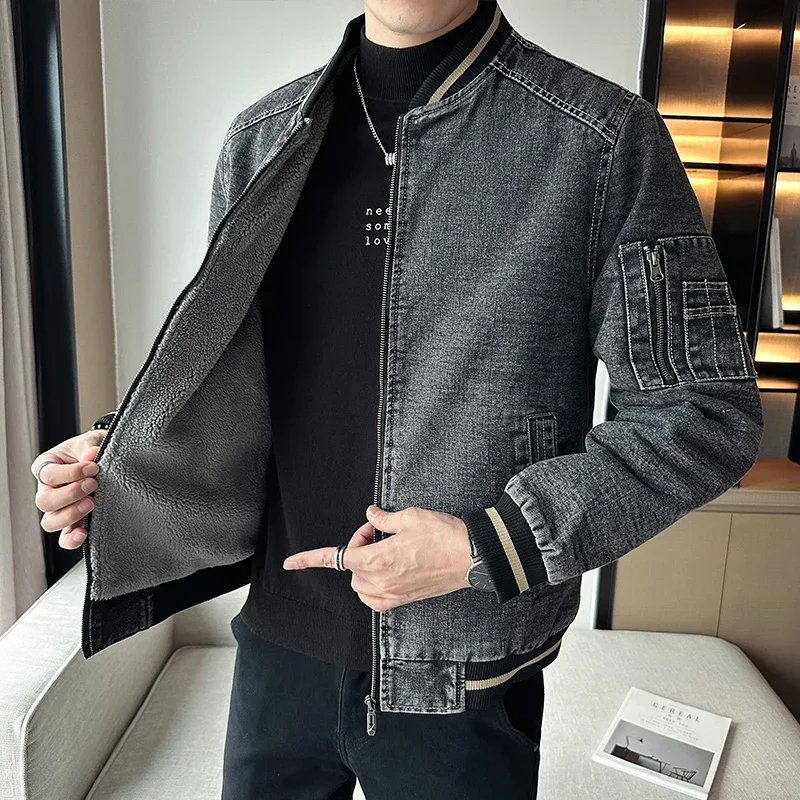 Vintage Wash Winter Denim Jacket Men Trendy Thick Fleece Warm Baseball Jacket Man Casual Loose Motorcyclist Windproof Denim Coat
Vintage Wash Winter Denim Jacket Men Trendy Thick Fleece Warm Baseball Jacket Man Casual Loose Motorcyclist Windproof Denim Coat