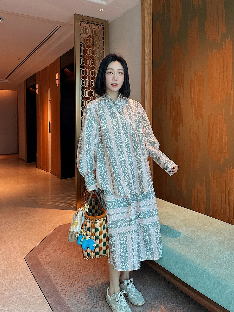 Brand Floral Print Half Skirt Cotton Straight Cut Spring 2025 mid Waist Floral Skirt Handbag Store Stripe Skirt
Brand Floral Print Half Skirt Cotton Straight Cut Spring 2025 mid Waist Floral Skirt Handbag Store Stripe Skirt