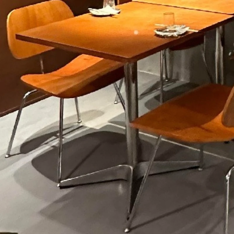 Итальянский журнальный столик с обивкой, Интернет-ресторан знаменитостей, обеденный стул, квадратный барбекю, мебель для кафе, столик Kawowy XY40KFZ
Итальянский журнальный столик с обивкой, Интернет-ресторан знаменитостей, обеденный стул, квадратный барбекю, мебель для кафе, столик Kawowy XY40KFZ