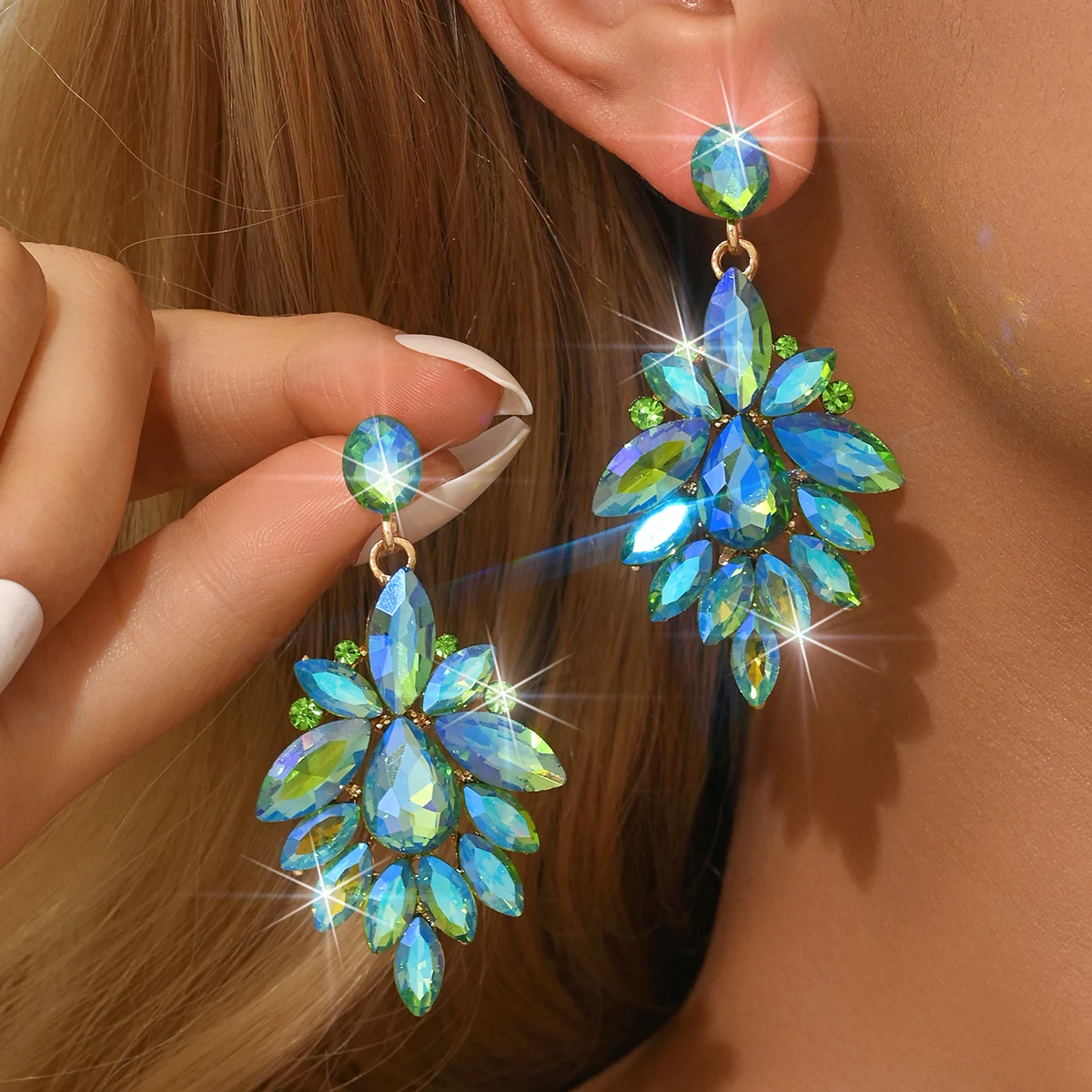 Tropical Ocean Blue Green Gradient Earrings Summer Beach Party Music Festival Personalized Sparkling Jewelry
Tropical Ocean Blue Green Gradient Earrings Summer Beach Party Music Festival Personalized Sparkling Jewelry