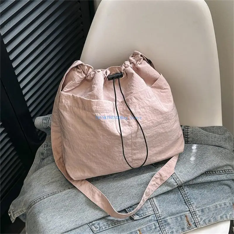 63HC Large Capacity Canvas Crossbody Bag with Drawstrings Solid Color Shoulder Bag
63HC Large Capacity Canvas Crossbody Bag with Drawstrings Solid Color Shoulder Bag