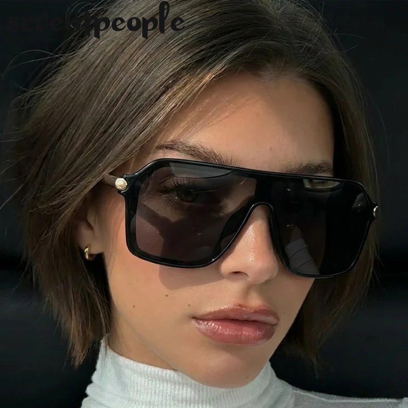 Steampunk Sports One-Piece Shield Sunglasses Women 2026 Luxury Brand Oversized Square Outdoor Sun Glasses Vintage Shades UV400
Steampunk Sports One-Piece Shield Sunglasses Women 2026 Luxury Brand Oversized Square Outdoor Sun Glasses Vintage Shades UV400