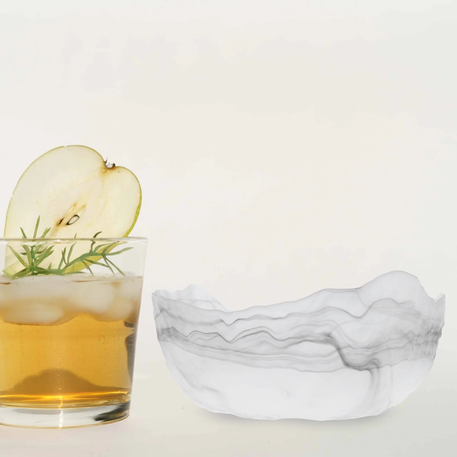 1Pcs Glass Tea Wash Bowl Decorative Multi-Purpose Smooth Rim Storage Bowl for Tea Sets Salad Snack Serving Household Tableware
1Pcs Glass Tea Wash Bowl Decorative Multi-Purpose Smooth Rim Storage Bowl for Tea Sets Salad Snack Serving Household Tableware