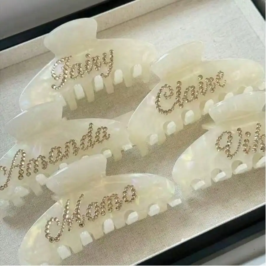 Customized Handmade Diamond-Studded Double-Sided Letter Acetate Hair Claw Clip, Personalized Name Anniversary High-Grade Crystal Hair Claw Wedding Gift,Durable,Colorful,Cute,Adorable,Funny,Kawaii,Y2K,Stylish,Unisex,Casual,Custom,Personalized,Unique,Custom
Customized Handmade Diamond-Studded Double-Sided Letter Acetate Hair Claw Clip, Personalized Name Anniversary High-Grade Crystal Hair Claw Wedding Gift,Durable,Colorful,Cute,Adorable,Funny,Kawaii,Y2K,Stylish,Unisex,Casual,Custom,Personalized,Unique,Custom
