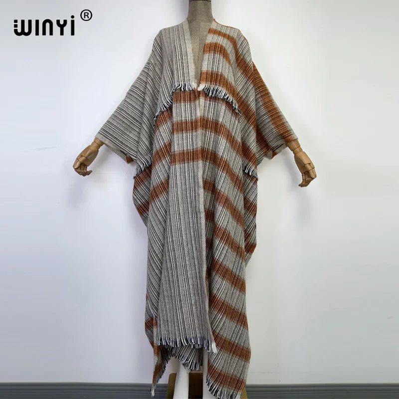 2023 WINYI Winter Women High Quality stripe color tassels Luxury Long Fur Coat Loose OverCoat Thick Warm Female Christmas Coats
2023 WINYI Winter Women High Quality stripe color tassels Luxury Long Fur Coat Loose OverCoat Thick Warm Female Christmas Coats