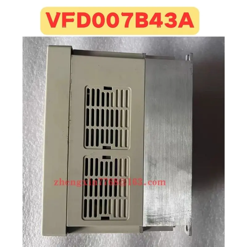 Преобразователь частоты б/у VFD007B43A Нормальная функция протестировано в порядке
Преобразователь частоты б/у VFD007B43A Нормальная функция протестировано в порядке