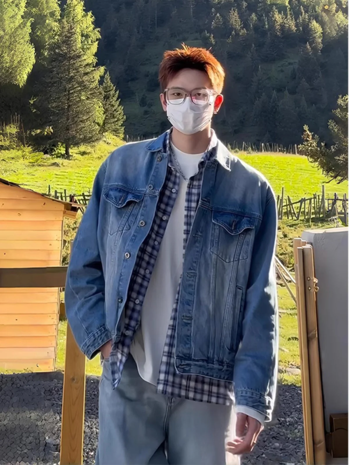 Мужская джинсовая куртка в стиле ретро с синей талией, модная брендовая джинсовая куртка с несколькими карманами и воротником, молодежная куртка свободного покроя...
Мужская джинсовая куртка в стиле ретро с синей талией, модная брендовая джинсовая куртка с несколькими карманами и воротником, молодежная куртка свободного покроя...