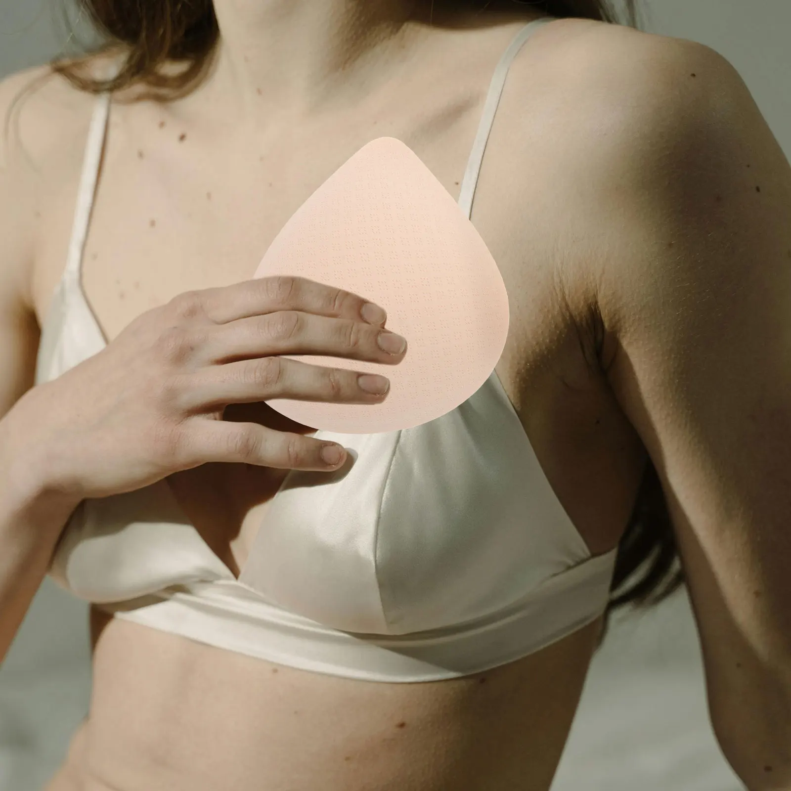 Replacing Pads Liners Removable Pad Inserts Sports Bra Cushions Support Moisture Wicking Breathable Sports Bra Enhancers
Replacing Pads Liners Removable Pad Inserts Sports Bra Cushions Support Moisture Wicking Breathable Sports Bra Enhancers