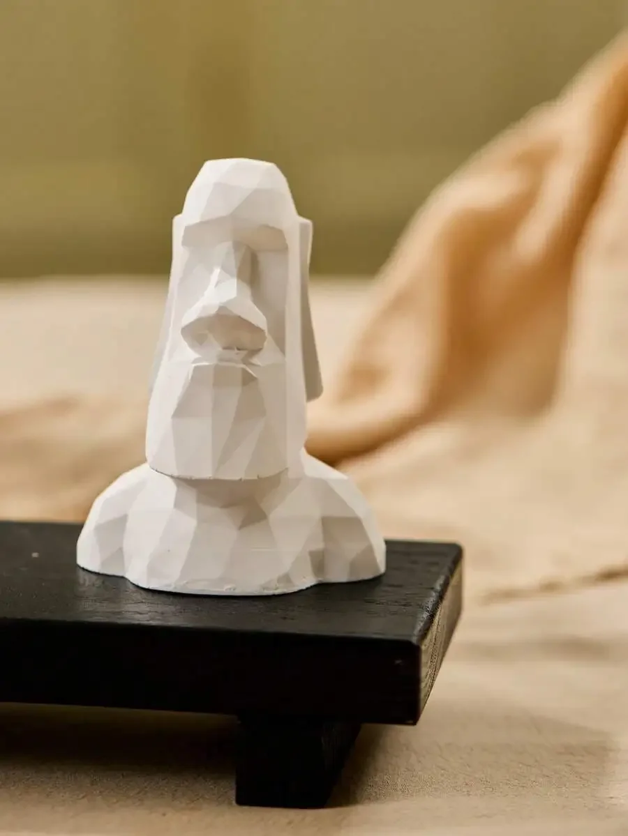 Geometric Moai Statue Plaster Desktop Decor - Minimalist Easter Island Head Sculpture For Home/Office Shelf, Thoughtful Gift
Geometric Moai Statue Plaster Desktop Decor - Minimalist Easter Island Head Sculpture For Home/Office Shelf, Thoughtful Gift