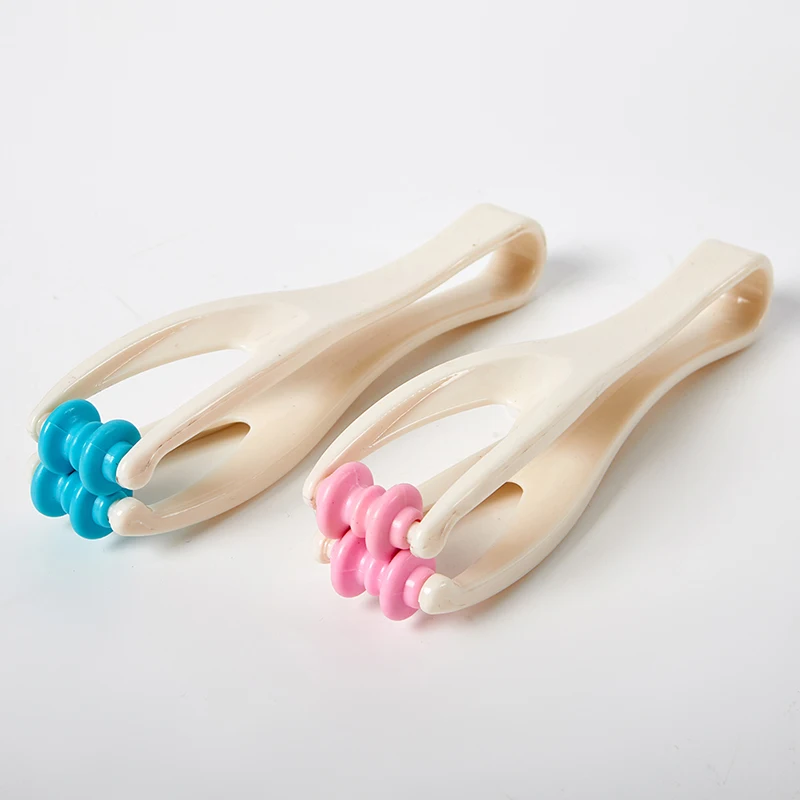 1Pc Hand Finger Massager Roller Training Finger Exerciser Hand Massager For Acupuncture Points Joint Relax Muscle Massage Tools
1Pc Hand Finger Massager Roller Training Finger Exerciser Hand Massager For Acupuncture Points Joint Relax Muscle Massage Tools