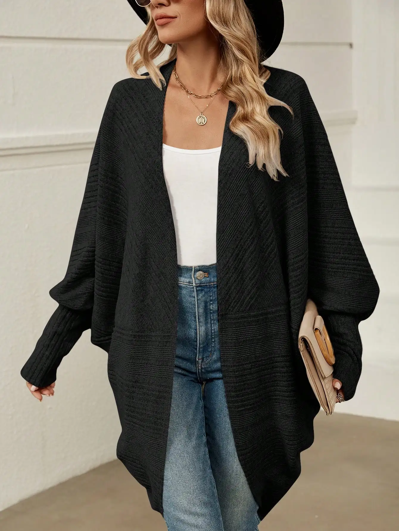 Женская черная куртка-кардиган с открытым передом и рукавами «летучая мышь» для повседневной осенне-зимней одежды
Женская черная куртка-кардиган с открытым передом и рукавами «летучая мышь» для повседневной осенне-зимней одежды