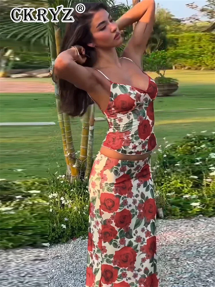 Ladies Floral Print Fashion 2 Piece Beach Vacation Skirt Set Sleeveless Backless Top And Maxi Dress Matching Sets Women Birthday
Ladies Floral Print Fashion 2 Piece Beach Vacation Skirt Set Sleeveless Backless Top And Maxi Dress Matching Sets Women Birthday