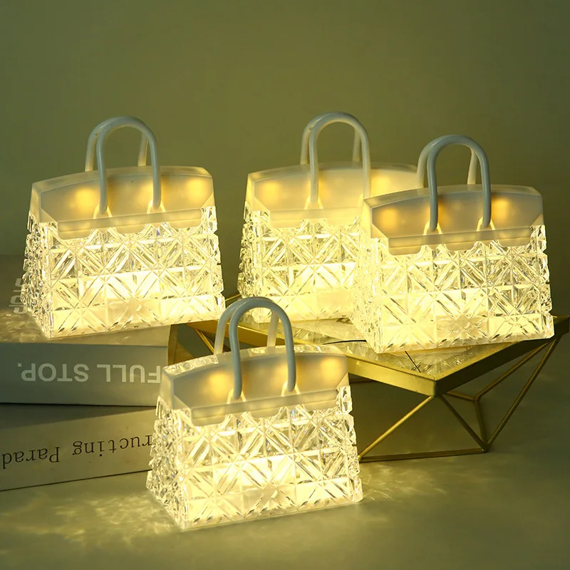 Interesting Handbag Shaped Table Lamp Shade Reading Living Room Bedroom Bathroom Home Decor Fashion Science Fiction Night Light
Interesting Handbag Shaped Table Lamp Shade Reading Living Room Bedroom Bathroom Home Decor Fashion Science Fiction Night Light