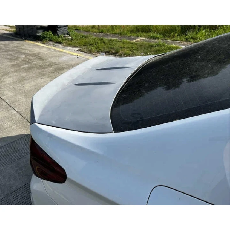 Carbon Fiber Trunk Lid for 18-23 5 Series G30 F90 CSL Style Forge Carbon
Carbon Fiber Trunk Lid for 18-23 5 Series G30 F90 CSL Style Forge Carbon