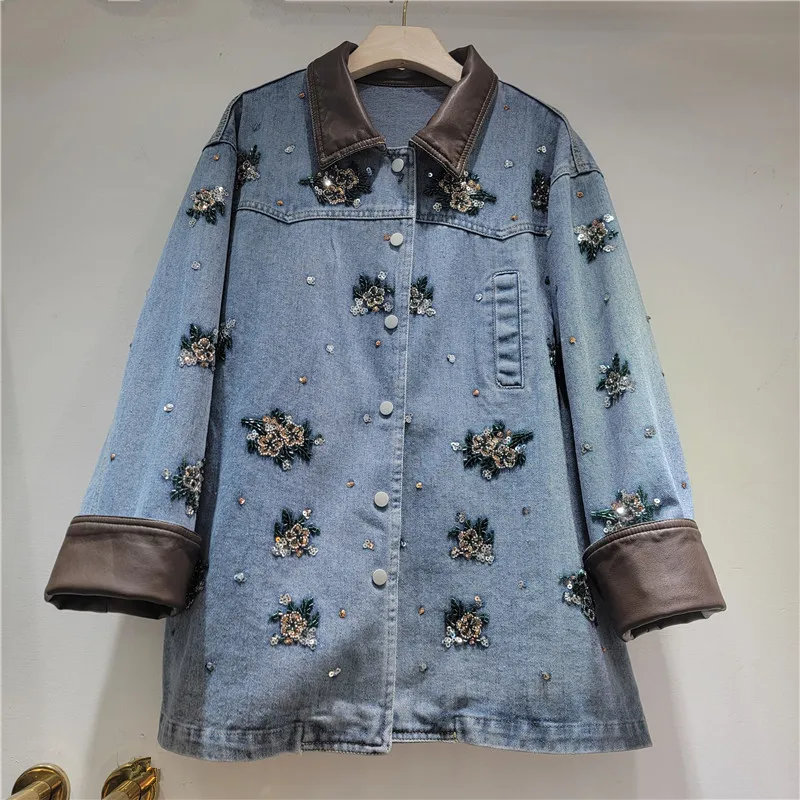 Женская винтажная джинсовая куртка Clothland с вышивкой, бисером, пайетками и вставками из искусственной кожи, ретро-пальто для женщин CB333
Женская винтажная джинсовая куртка Clothland с вышивкой, бисером, пайетками и вставками из искусственной кожи, ретро-пальто для женщин CB333