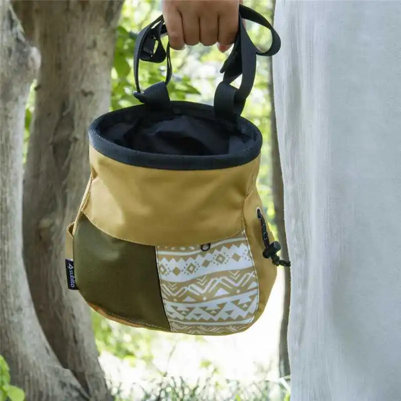Rock Climbing Chalk Bag 18cm – Wide Mouth with Dual Brush Slots, 1.5X Capacity & One-Hand Access 600D Oxford 
Rock Climbing Chalk Bag 18cm – Wide Mouth with Dual Brush Slots, 1.5X Capacity & One-Hand Access 600D Oxford