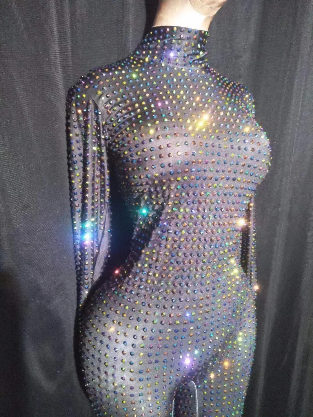 Women Sexy Shining Rhinestones Black Long Sleeves Nightclub DJ Jumpsuits Stage Singer Costume 2025 Newyear Show
Women Sexy Shining Rhinestones Black Long Sleeves Nightclub DJ Jumpsuits Stage Singer Costume 2025 Newyear Show