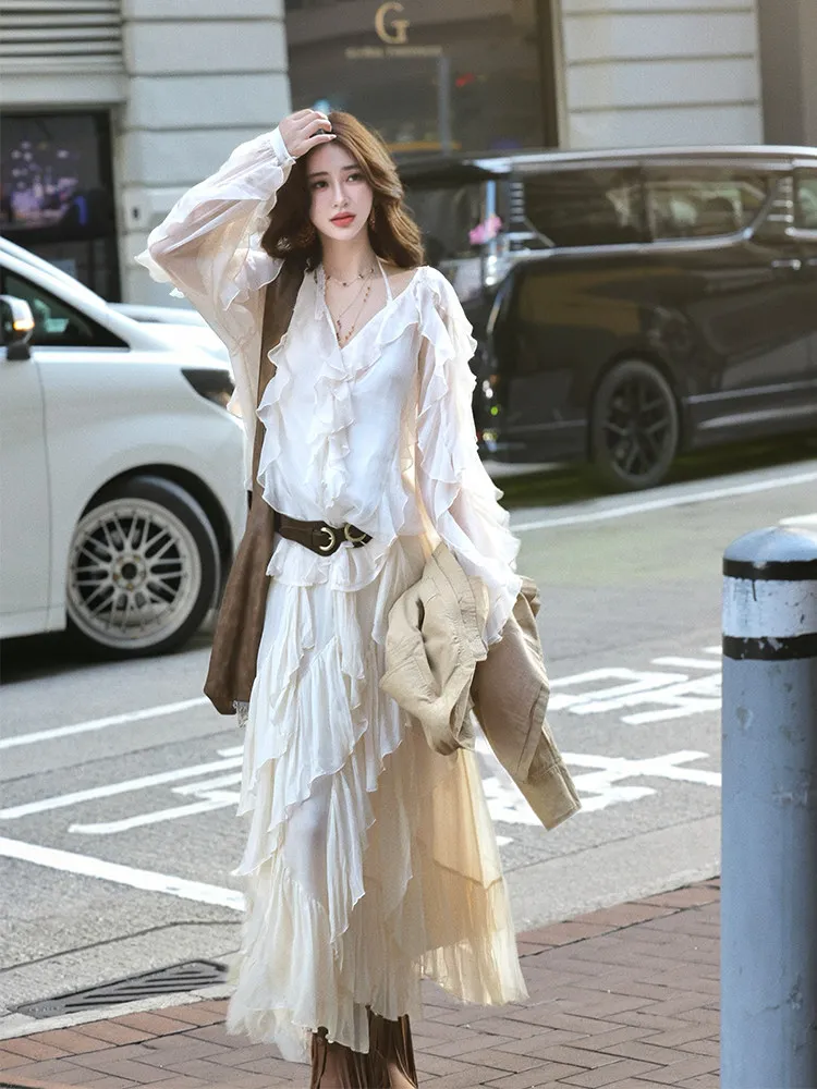 Women's French Vintage 2 Piece Set Ruffle V Neck Long Sleeve Blouse Elastic Waist Tiered Ruffle Irregular Maxi Skirt Fall Outfit
Women's French Vintage 2 Piece Set Ruffle V Neck Long Sleeve Blouse Elastic Waist Tiered Ruffle Irregular Maxi Skirt Fall Outfit