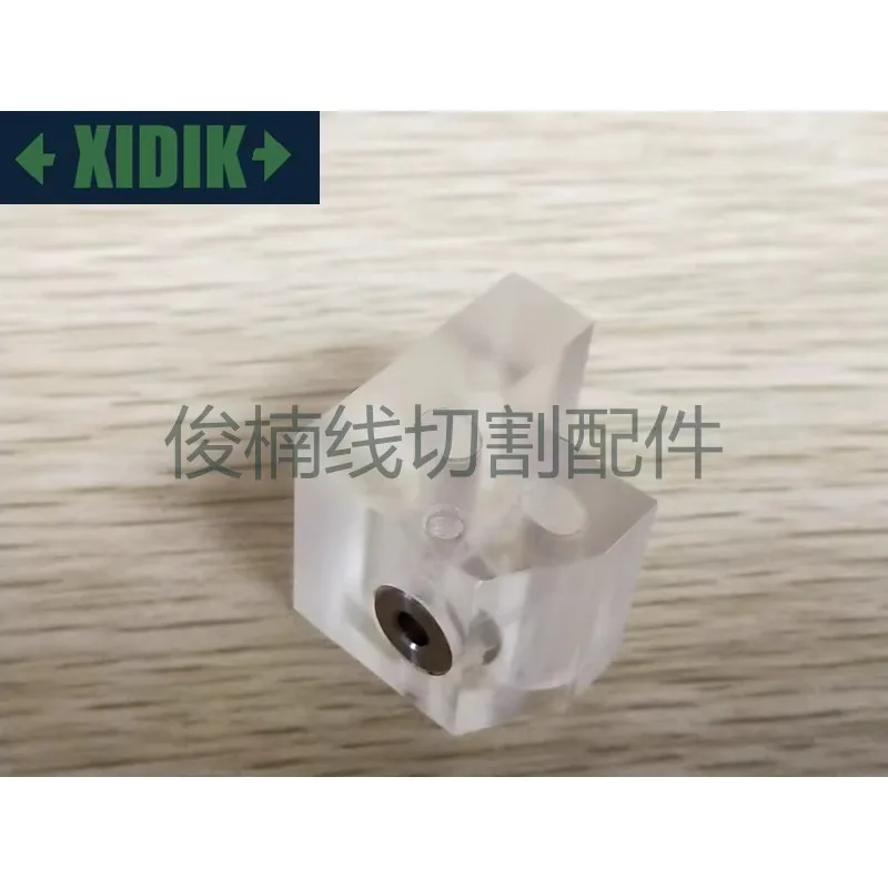 A290-8119-X685 edm Detect Block F604-1 Upper for Fanuc iD,iE,400i,600iA,0iD wedm machines A2908119X685 Pin block A290.8119
A290-8119-X685 edm Detect Block F604-1 Upper for Fanuc iD,iE,400i,600iA,0iD wedm machines A2908119X685 Pin block A290.8119