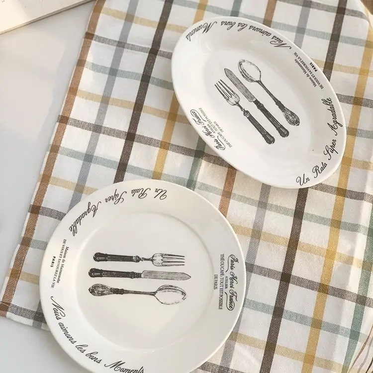 Korean Plate Same black French Letter French Dining Plate Home Restaurant Display Decoration Romantic Dessert Plate Ceramic
Korean Plate Same black French Letter French Dining Plate Home Restaurant Display Decoration Romantic Dessert Plate Ceramic