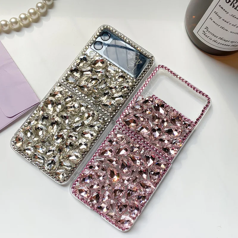For Samsung Galaxy Z Flip 4 3 2 1 zflip3 zflip4 5G Luxury Fashion Rhinestone Full Bing Crystal Diamond Phone Case Cover
For Samsung Galaxy Z Flip 4 3 2 1 zflip3 zflip4 5G Luxury Fashion Rhinestone Full Bing Crystal Diamond Phone Case Cover